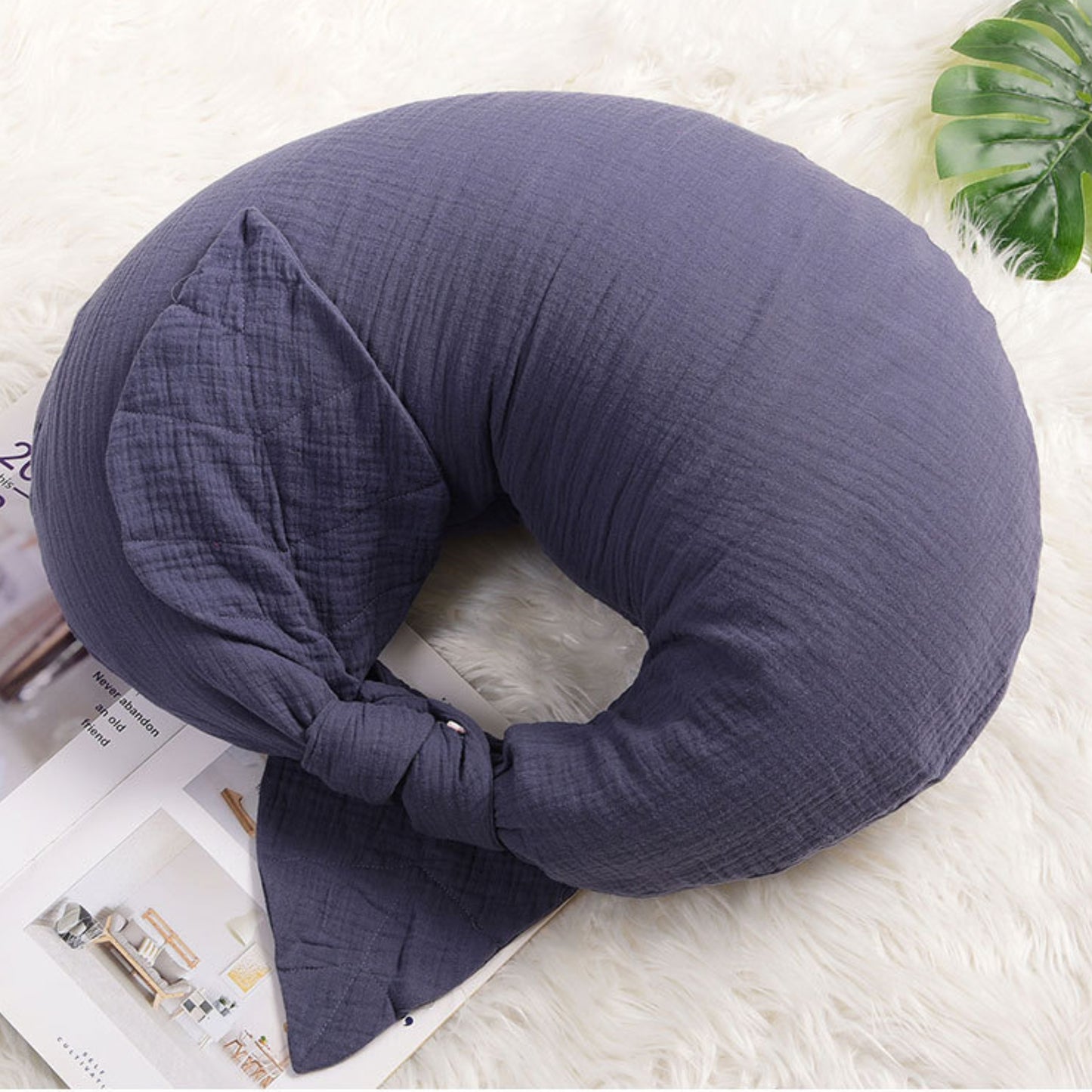 coussin-d_allaitement-nomade-bleu-cendre