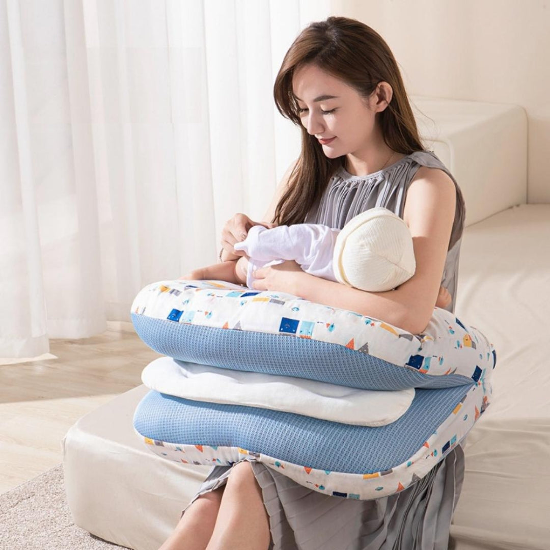 coussin-d_allaitement-maman-detendue