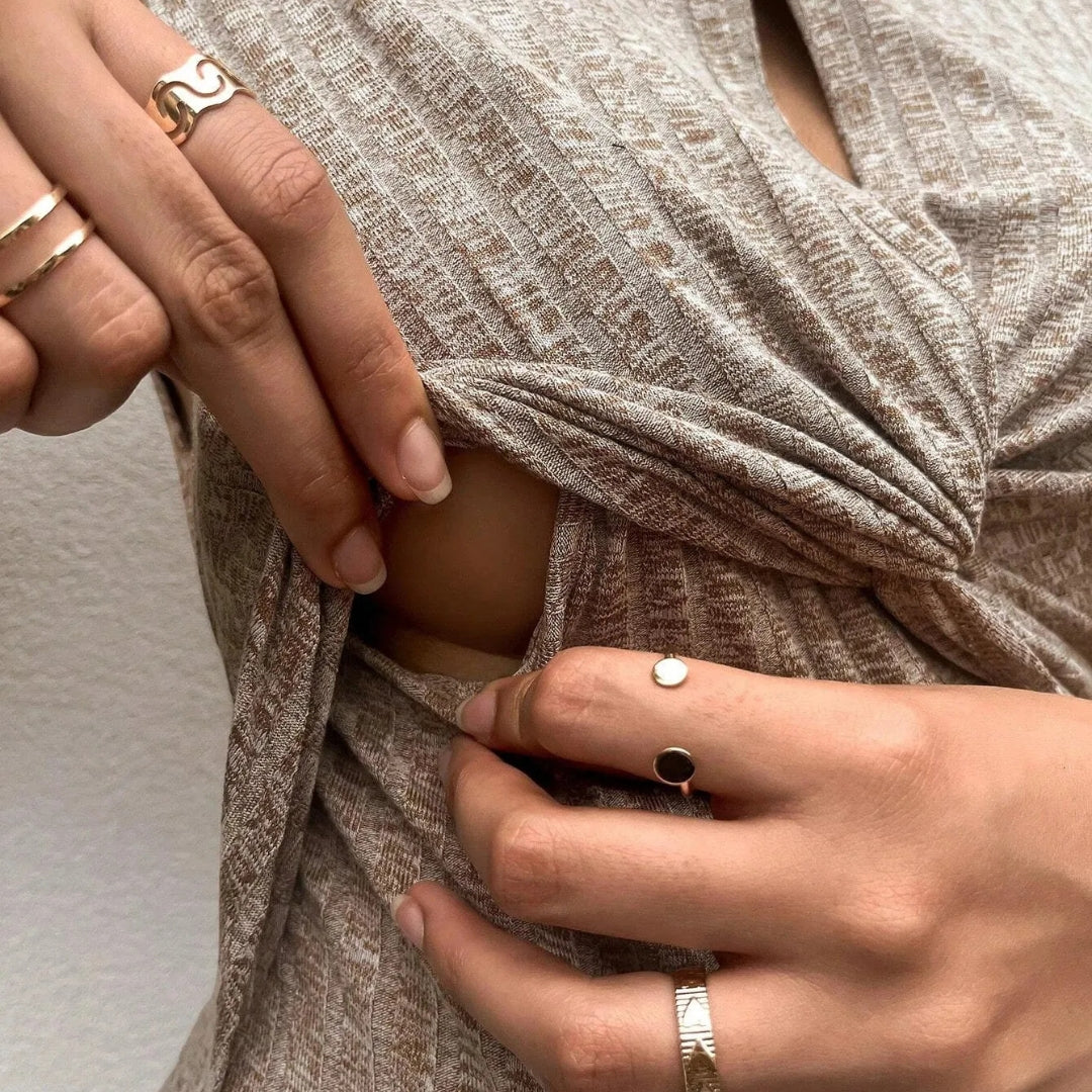 robe-allaitement-chic-ouverture-discrete