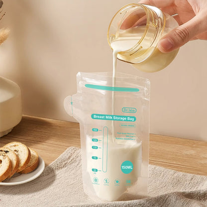 sachet-conservation-lait-maternel-versement